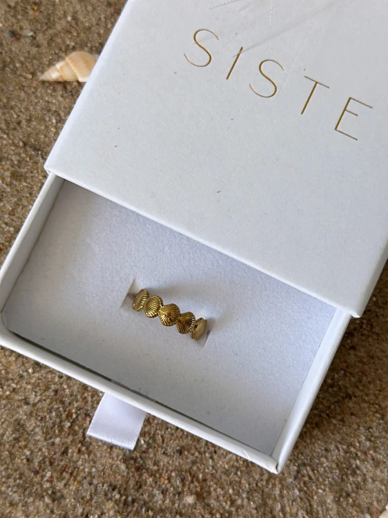 Pierscionek SHELLA Gold 2.JPG